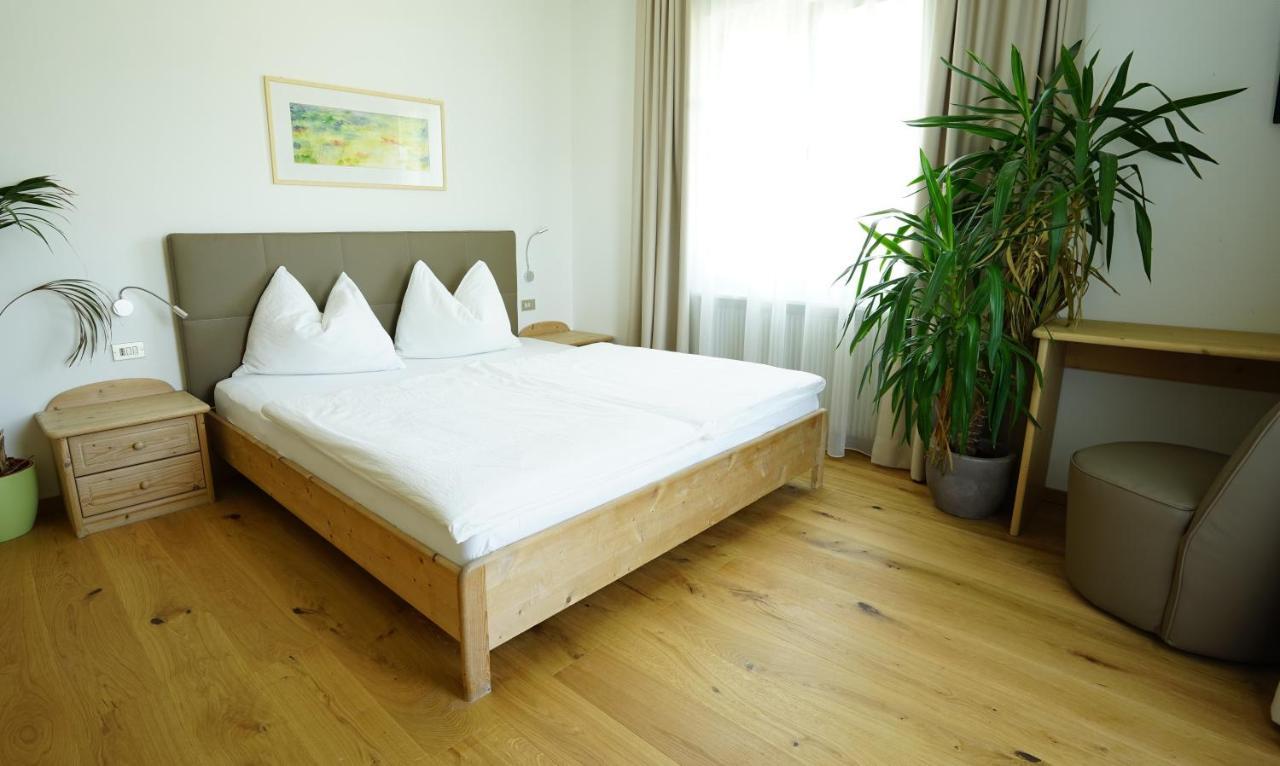 Burgunderhof Villa Montagna Ngoại thất bức ảnh